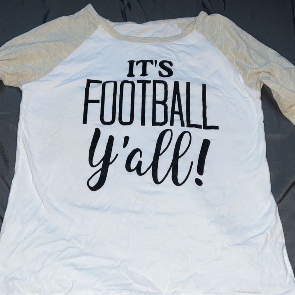 Graphic tee